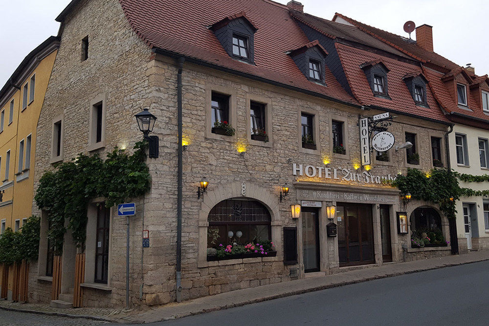 Hotel Zur Traube Freyburg Eksteriør billede